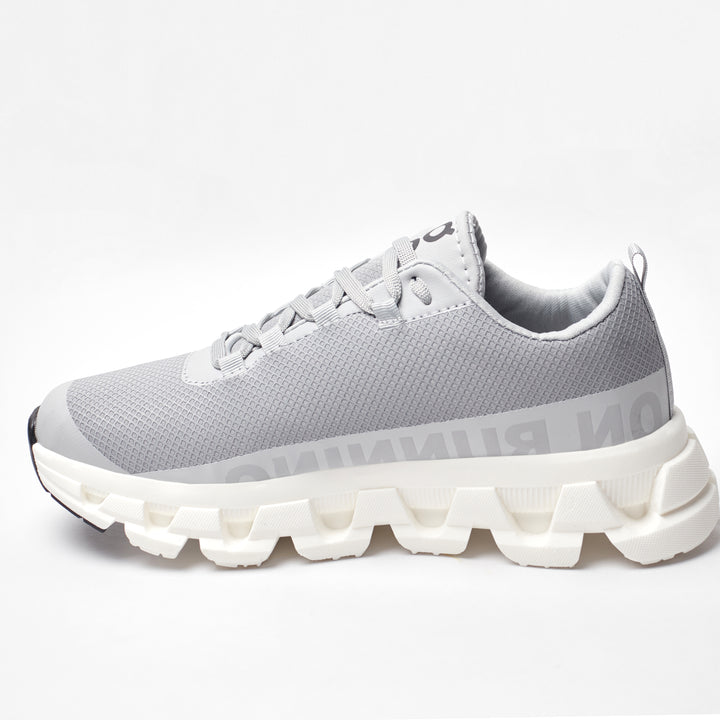 ON CLOUD RUNNING