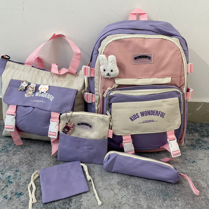 Essentials Kit: Mochila y Accesorios que Encantan