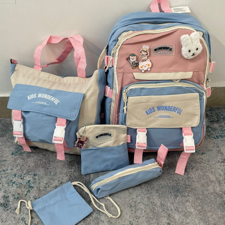Essentials Kit: Mochila y Accesorios que Encantan